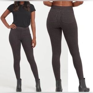 Spanx Size 2XL Jean-Ish Ankle Leggings in Houndstooth - Black/Gray